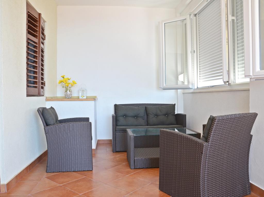 Apartments Ivusic Hvar Town Exterior photo